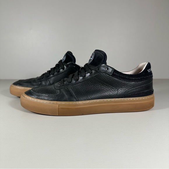 Stone Island by DIEMME Black Leather Gum Low Sneakers - Picture 1 of 11
